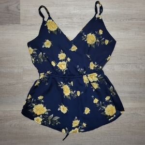 Navy Blue Flowy Tank Top with Yellow Flowers. Size Small